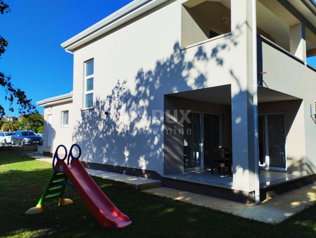 ISTRIA, PARENZO - Nuova casa indipendente vicino alla città