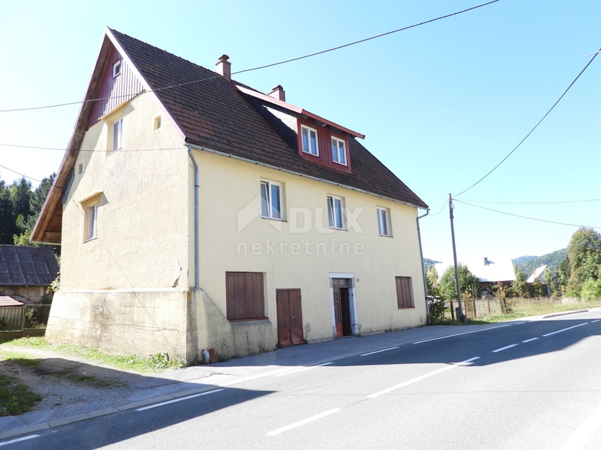 GORSKI KOTAR, SUNGER- vecchia casa + 2 annessi + ambiente 9000m2