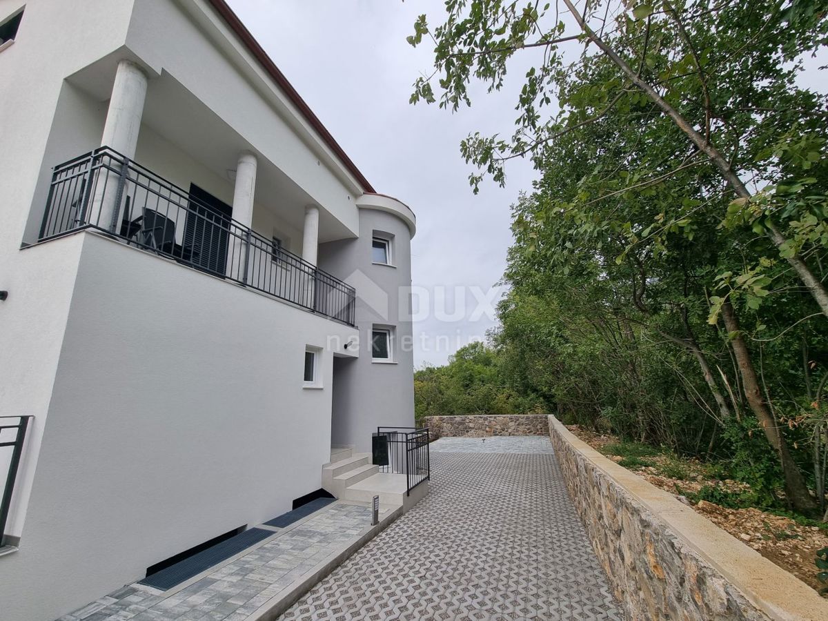 VINODOLSKA DOLINA, BRIBIR - Appartamento 60m2 con due balconi