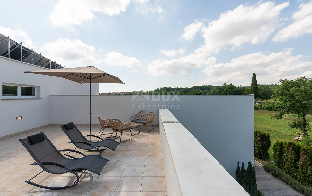 ISTRIA, ŽMINJ - Villa moderna con interni di design, piscina coperta e benessere