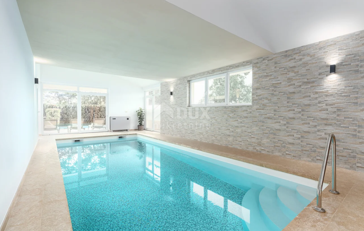 ISTRIA, ŽMINJ - Villa moderna con interni di design, piscina coperta e benessere