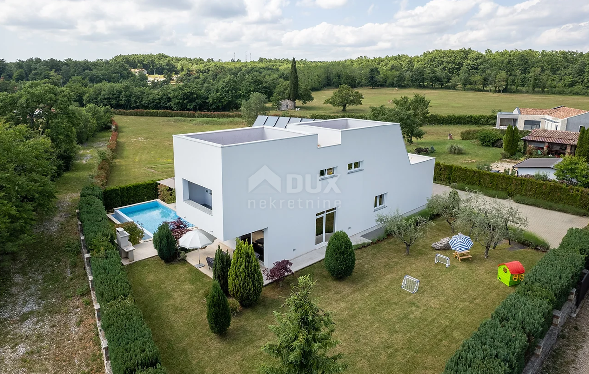 ISTRIA, ŽMINJ - Villa moderna con interni di design, piscina coperta e benessere
