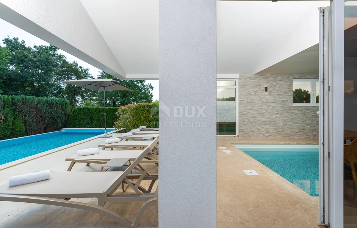 ISTRIA, ŽMINJ - Villa moderna con interni di design, piscina coperta e benessere