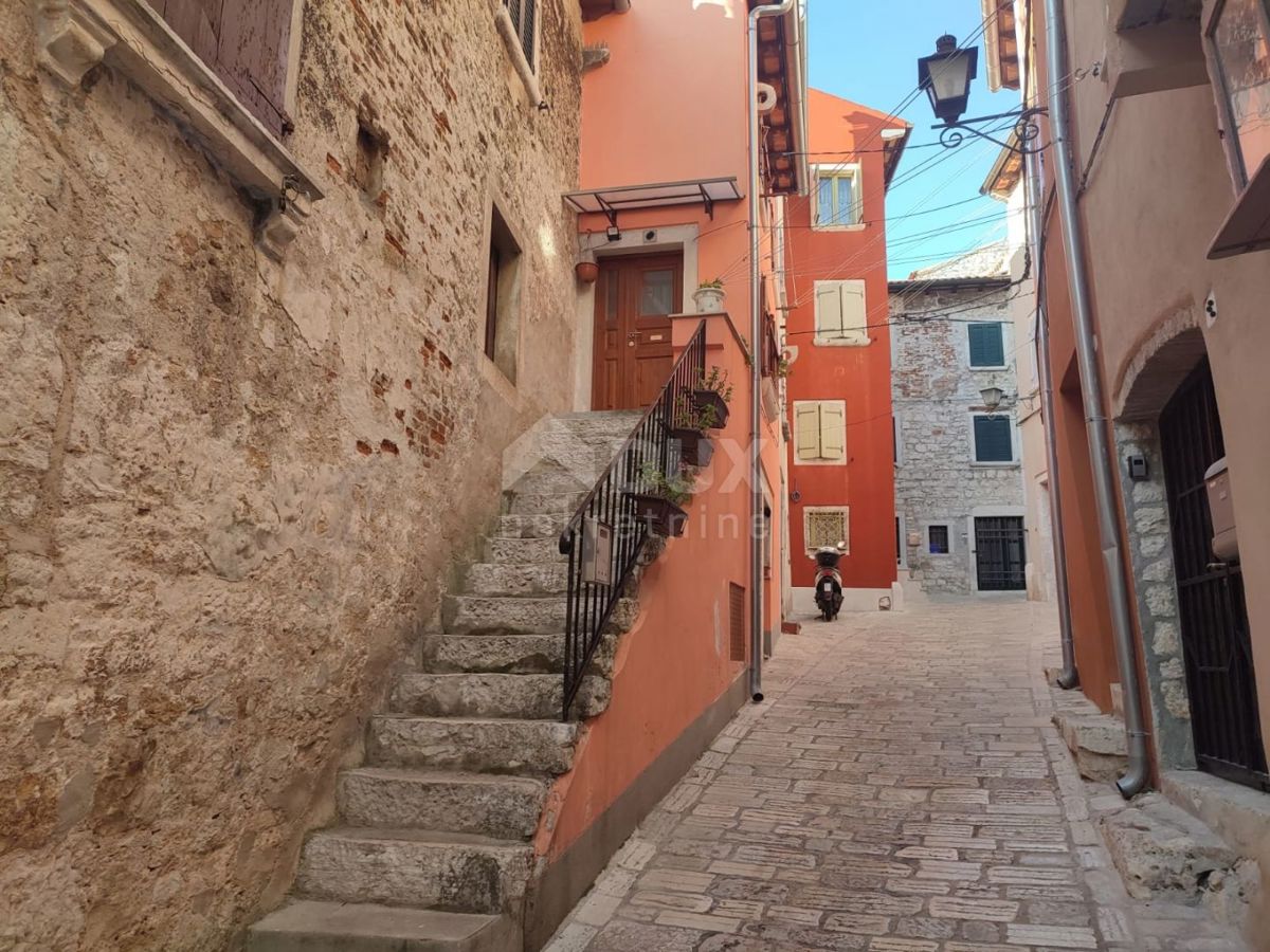 ISTRIA, ROVINJ Casa su tre piani in centro città a 100 metri dal mare!