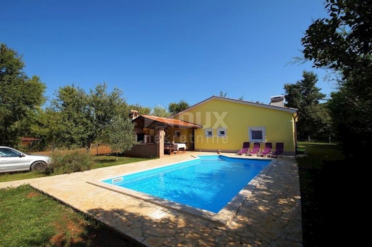 ISTRIA, MARČANA - Casa vacanze con piscina