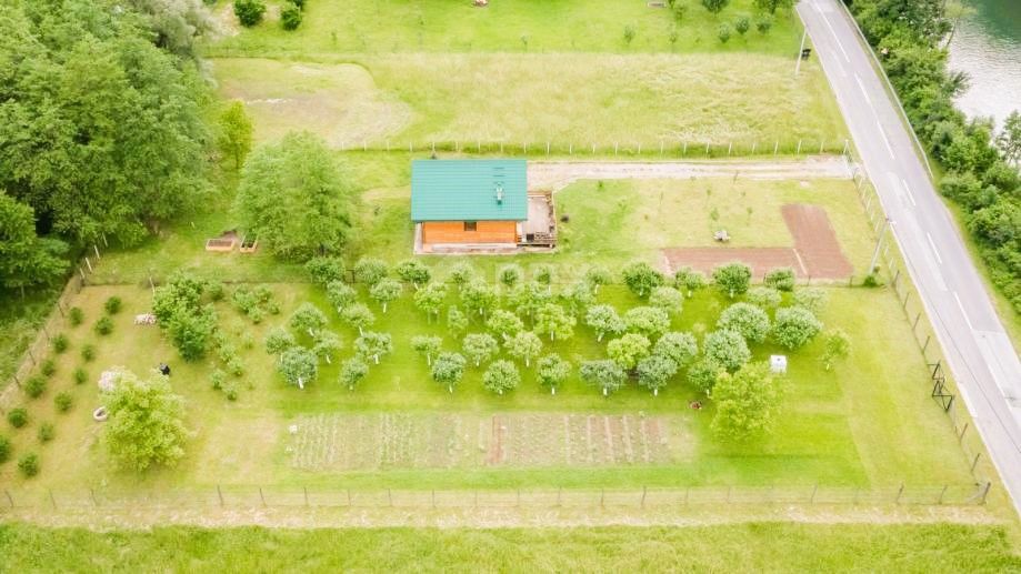 Terreno Brod na Kupi, Delnice, 1.960m2