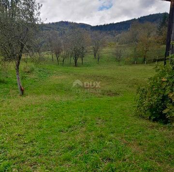 GORSKI KOTAR, VRBOVSKO-Casa indipendente con giardino a metà strada da Zagabria a Rijeka