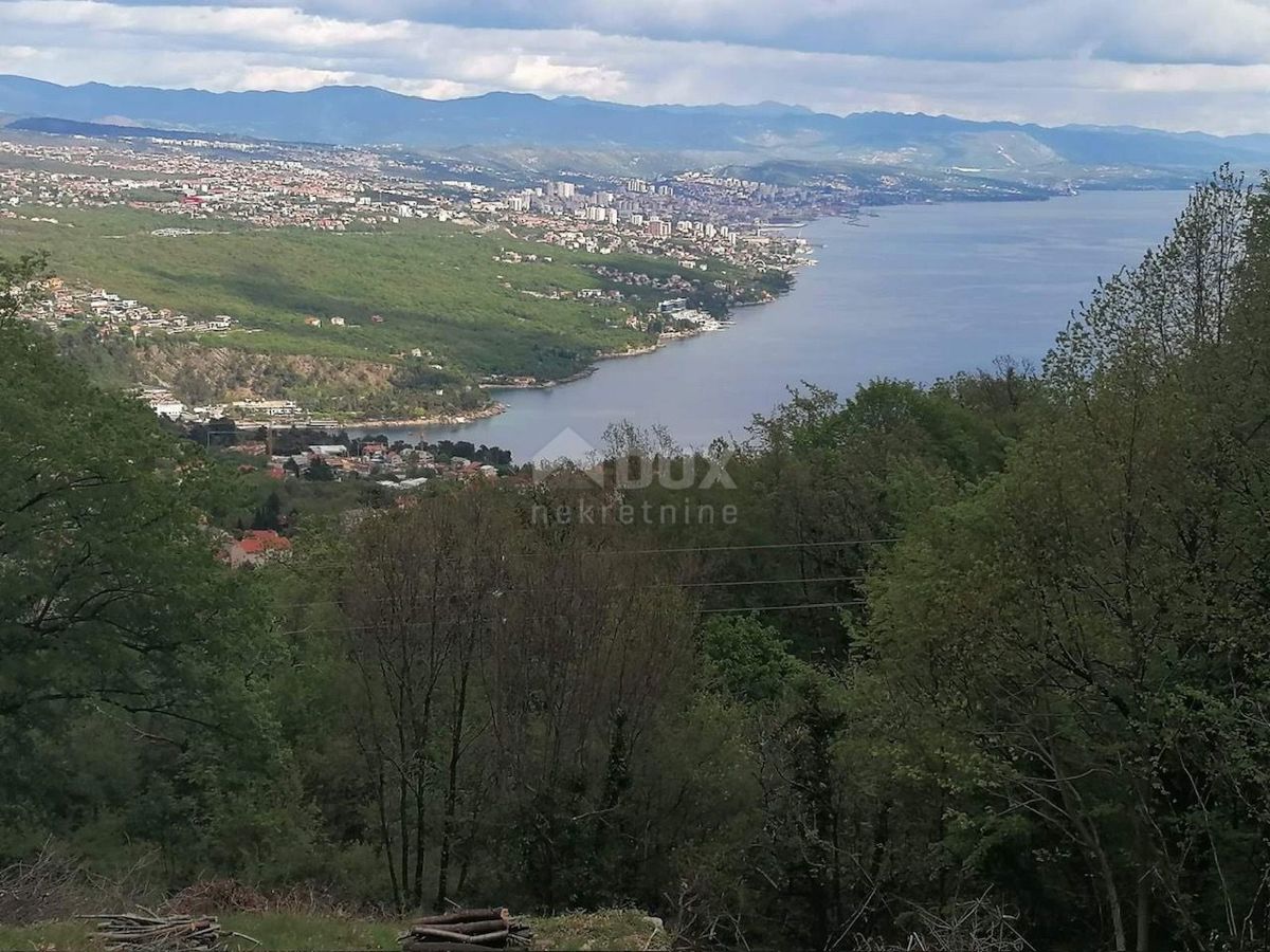 OPATIJA, BREGI - TERRENO EDIFICABILE CON VISTA MARE 5.208 m2 per edificio residenziale-appartamenti-appartamenti/casa bifamiliare/villa/casa in affitto - vacanza con piscina!!!