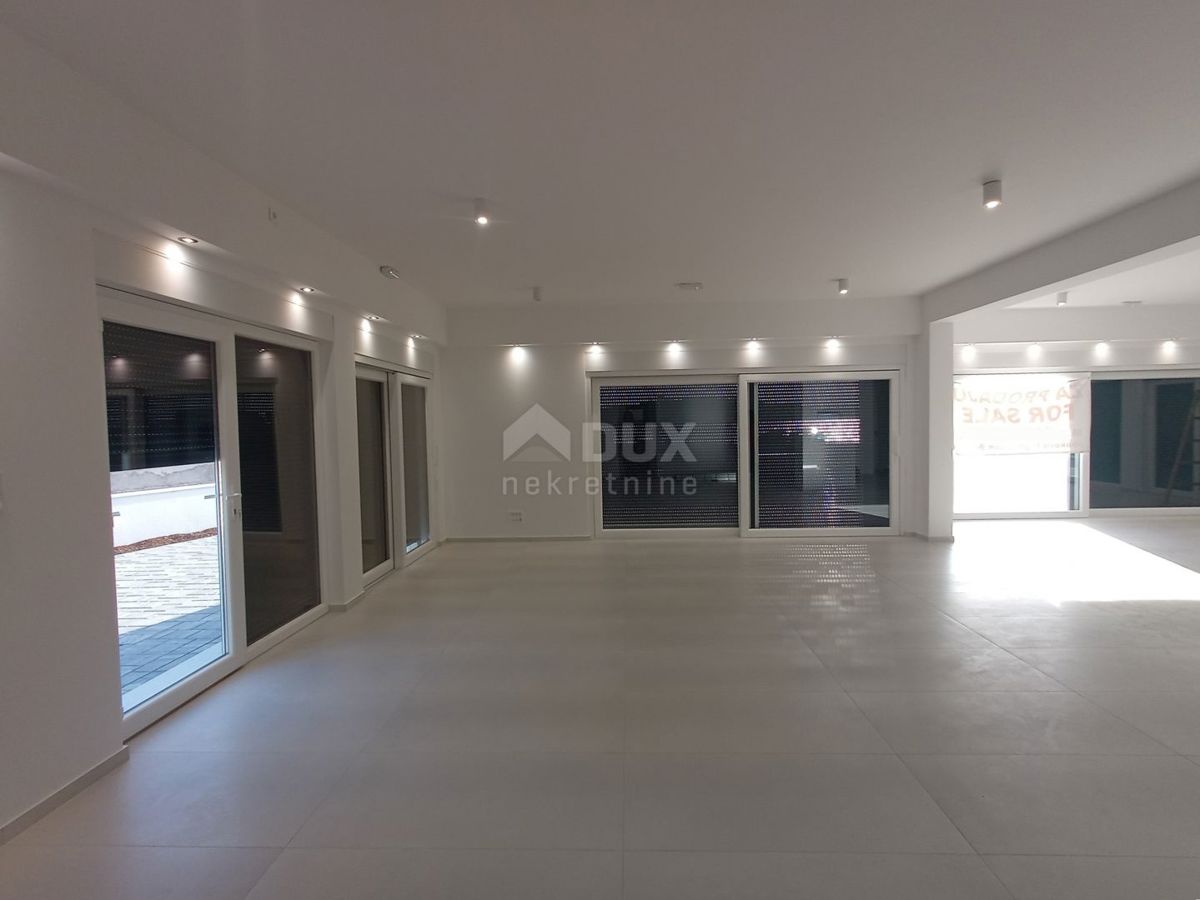 Locale commerciale Srima, Vodice, 92,61m2