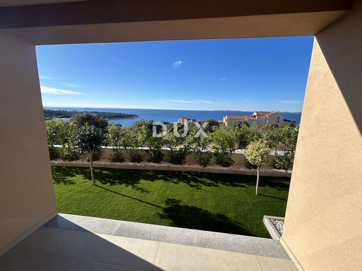 PRIMOŠTEN, DOLAC - Appartamento con due camere da letto al piano terra di un nuovo edificio con giardino e vista mare