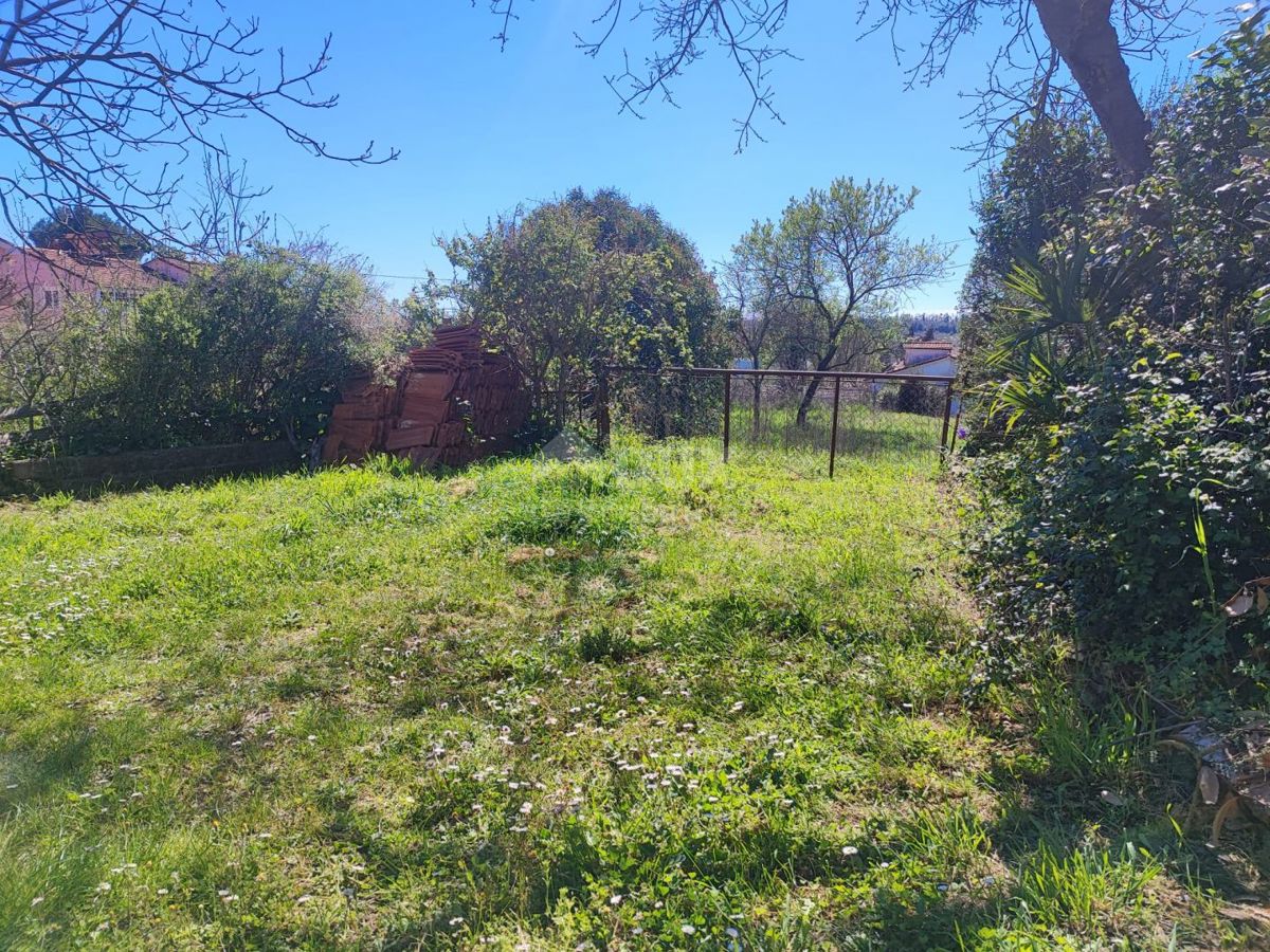 ISTRIA, STIGNANO! Terreno edificabile in posizione tranquilla