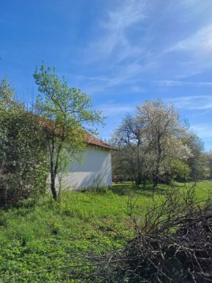 BRUŠANE, GOSPIĆ - Oasi di vita tranquilla vicino al Parco naturale Velebit