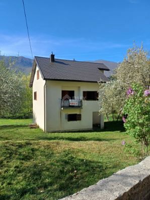 BRUŠANE, GOSPIĆ - Oasi di vita tranquilla vicino al Parco naturale Velebit