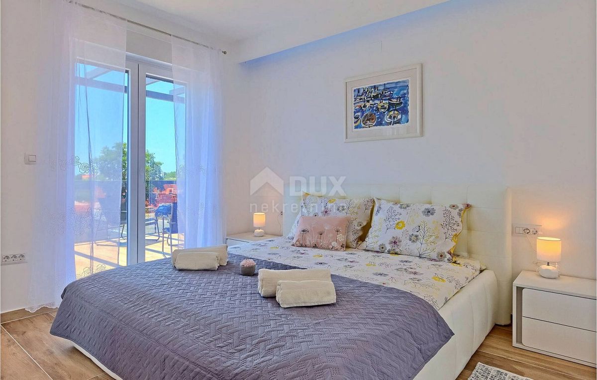 ISTRIA, MARČANA - Confortevole casa moderna con piscina