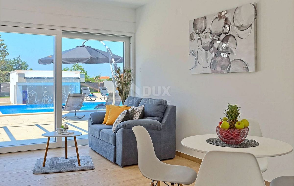 ISTRIA, MARČANA - Confortevole casa moderna con piscina