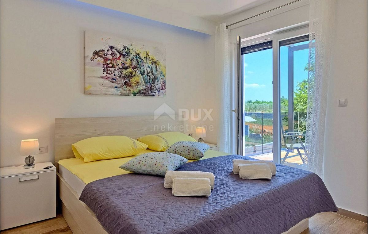 ISTRIA, MARČANA - Confortevole casa moderna con piscina