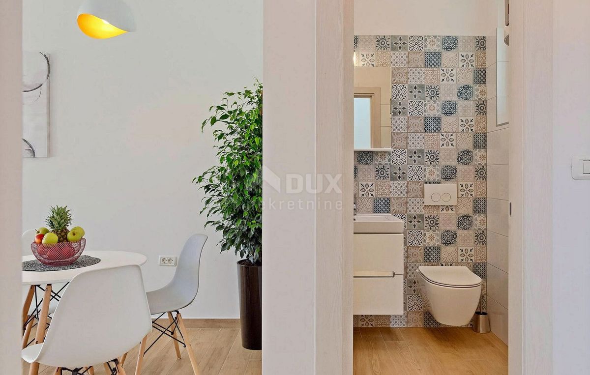 ISTRIA, MARČANA - Confortevole casa moderna con piscina