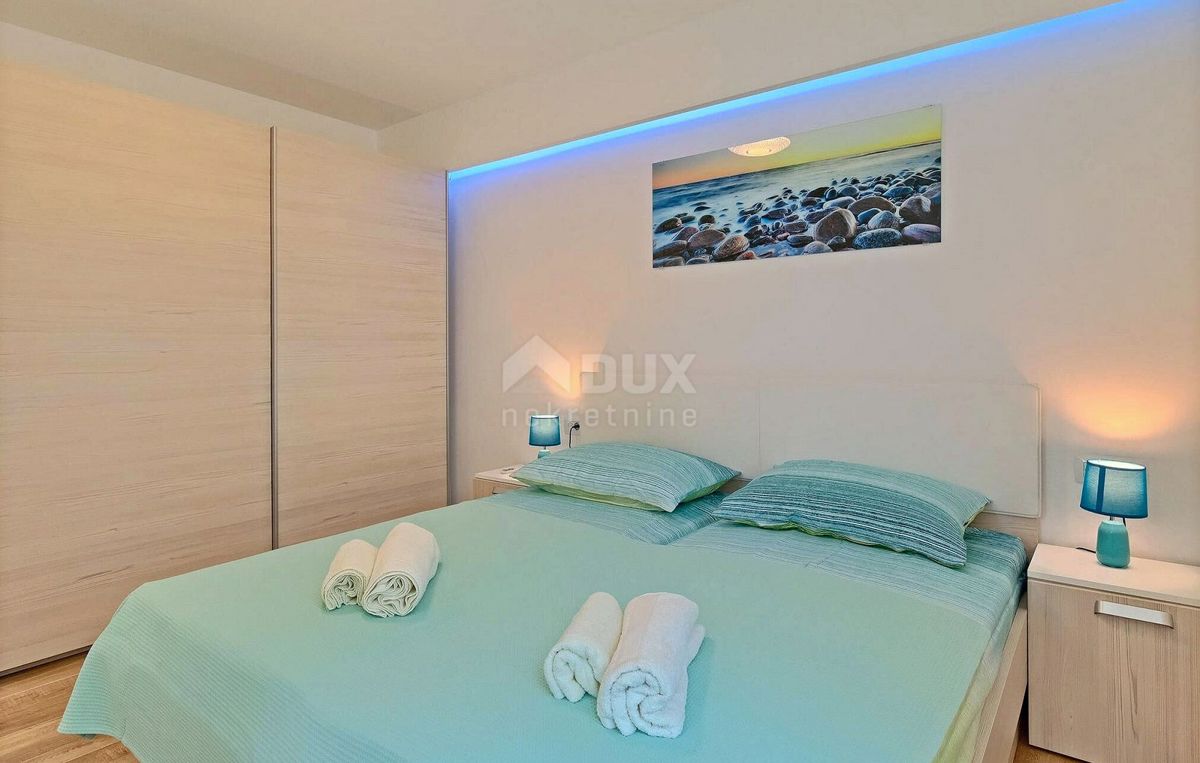 ISTRIA, MARČANA - Confortevole casa moderna con piscina