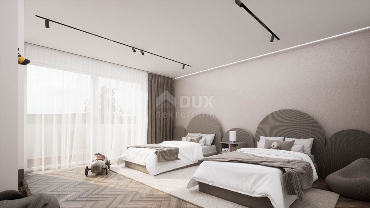 NOVALJA, PAG - NON PERDERE L'OCCASIONE! Villa di lusso con piscina in 2a fila al mare