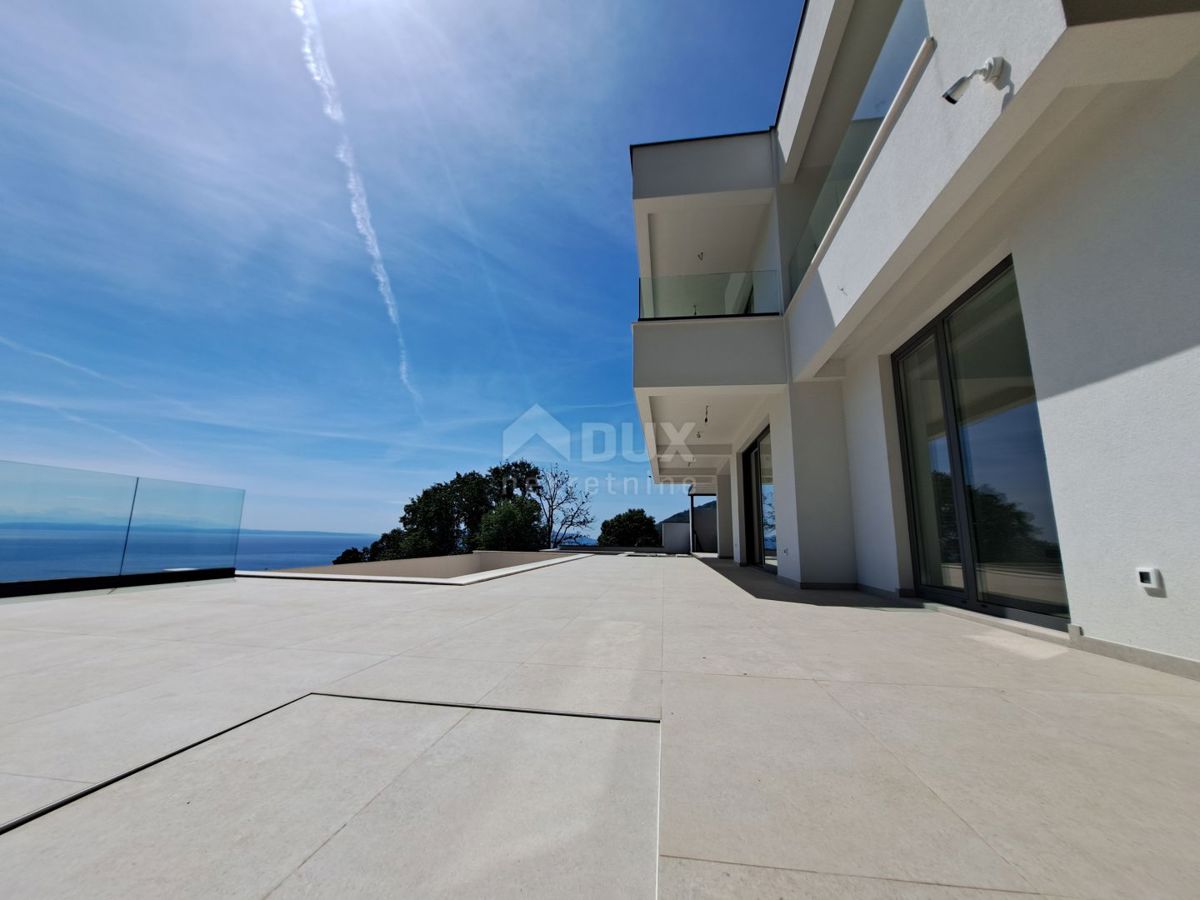 OPATIJA, LOVRAN - villa di lusso con piscina e vista panoramica