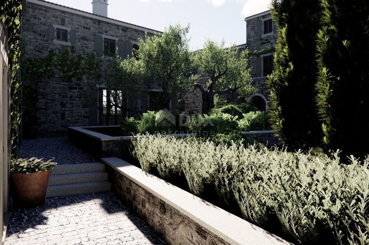 ISTRIA, MOMJAN - Una tenuta unica in una splendida posizione con vista