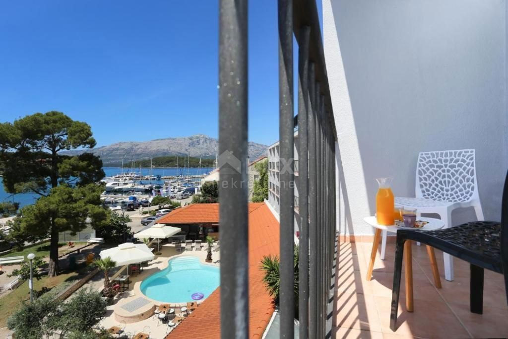 Albergo Korčula, 1.600m2