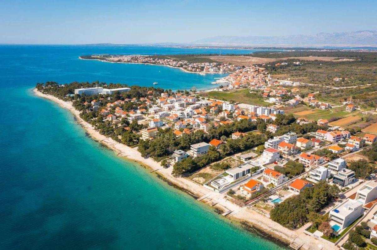 ZADAR, PETRČANE - Villa di lusso con piscina a 50 m dal mare