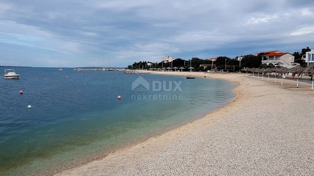 ZADAR, VRSI - Terreno edificabile di 500 m2