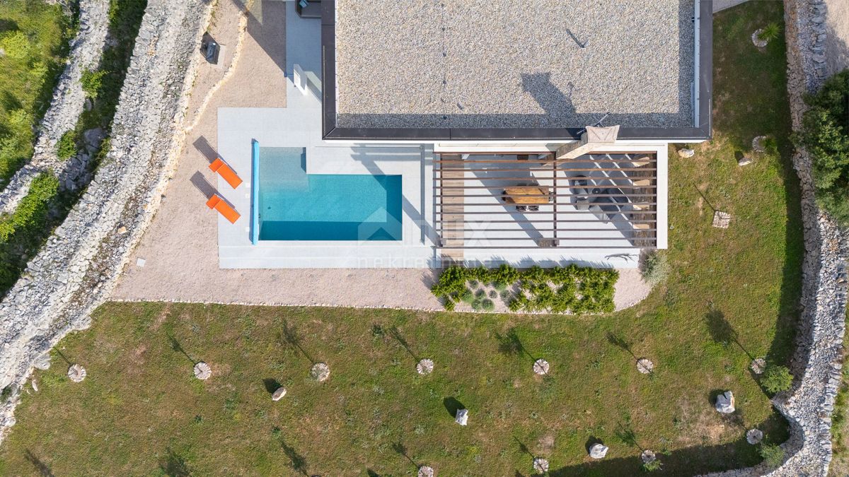 ISOLA DI PAG, LUN - una villa unica con piscina in una posizione meravigliosa