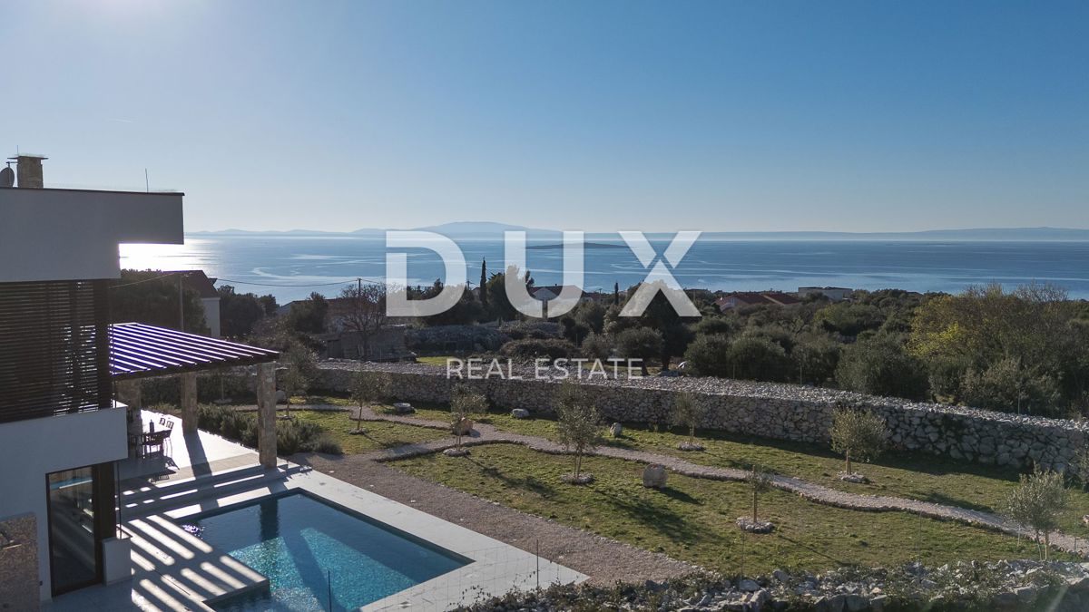 ISOLA DI PAG, LUN - una villa unica con piscina in una posizione meravigliosa