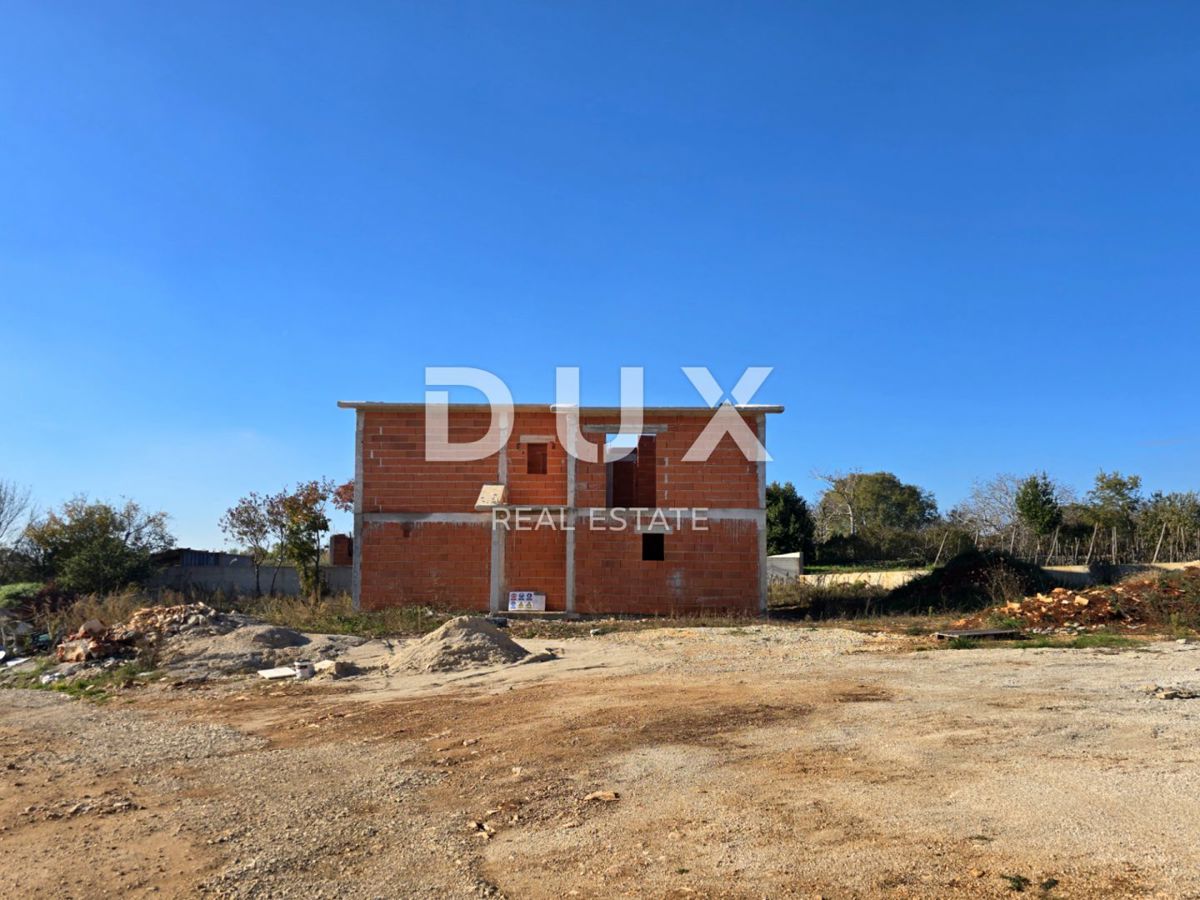 ISTRIA, SVETVINČENAT - Casa con piscina in costruzione