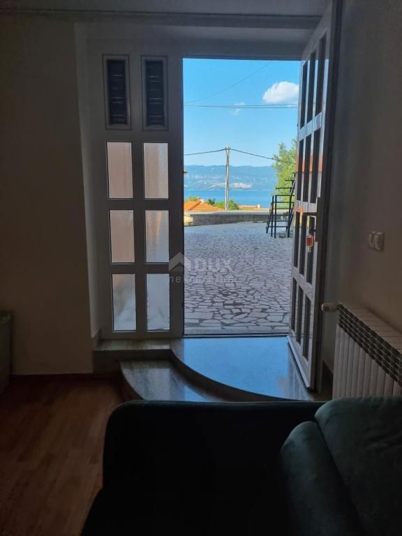 ISOLA DI KRK, VRBNIK - casa di lusso, vicino al mare