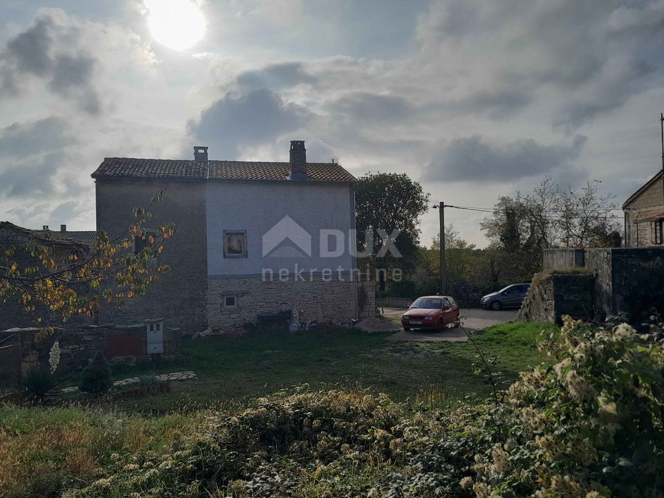 ISTRIA, VIŠNJAN - Bella casa in pietra con vista sul mare