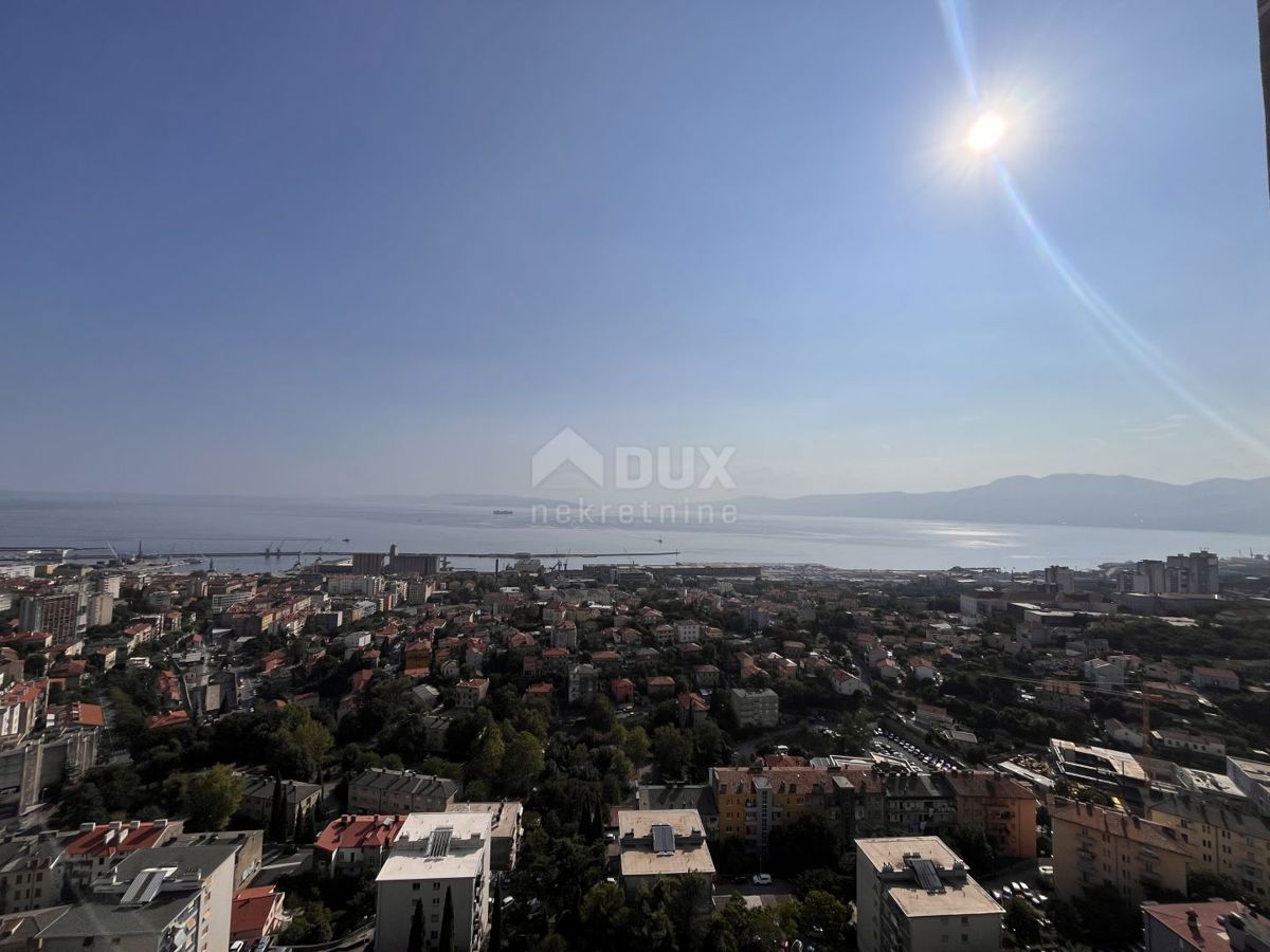 RIJEKA, RASTOČINE - 3 camere da letto + bagno con balcone e vista panoramica sul mare