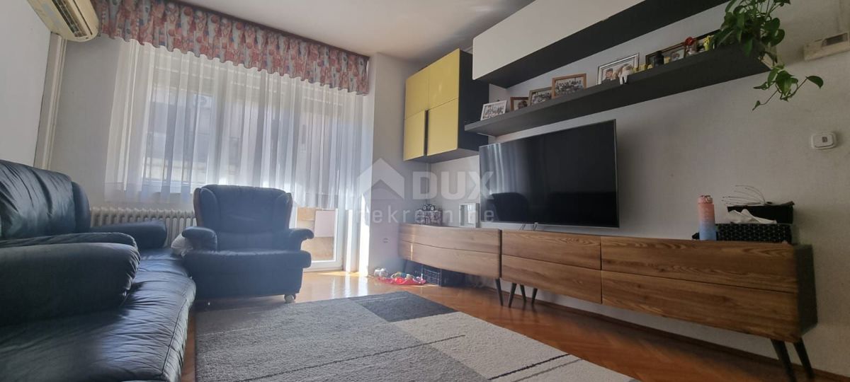 Appartamento Centar, Pula, 82m2