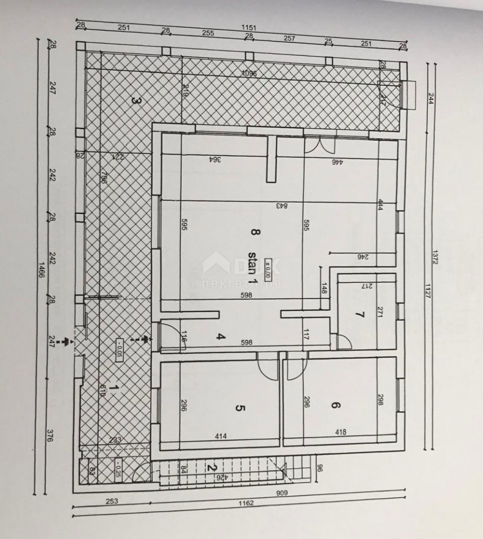 PIROVAC - casa con due ampi appartamenti