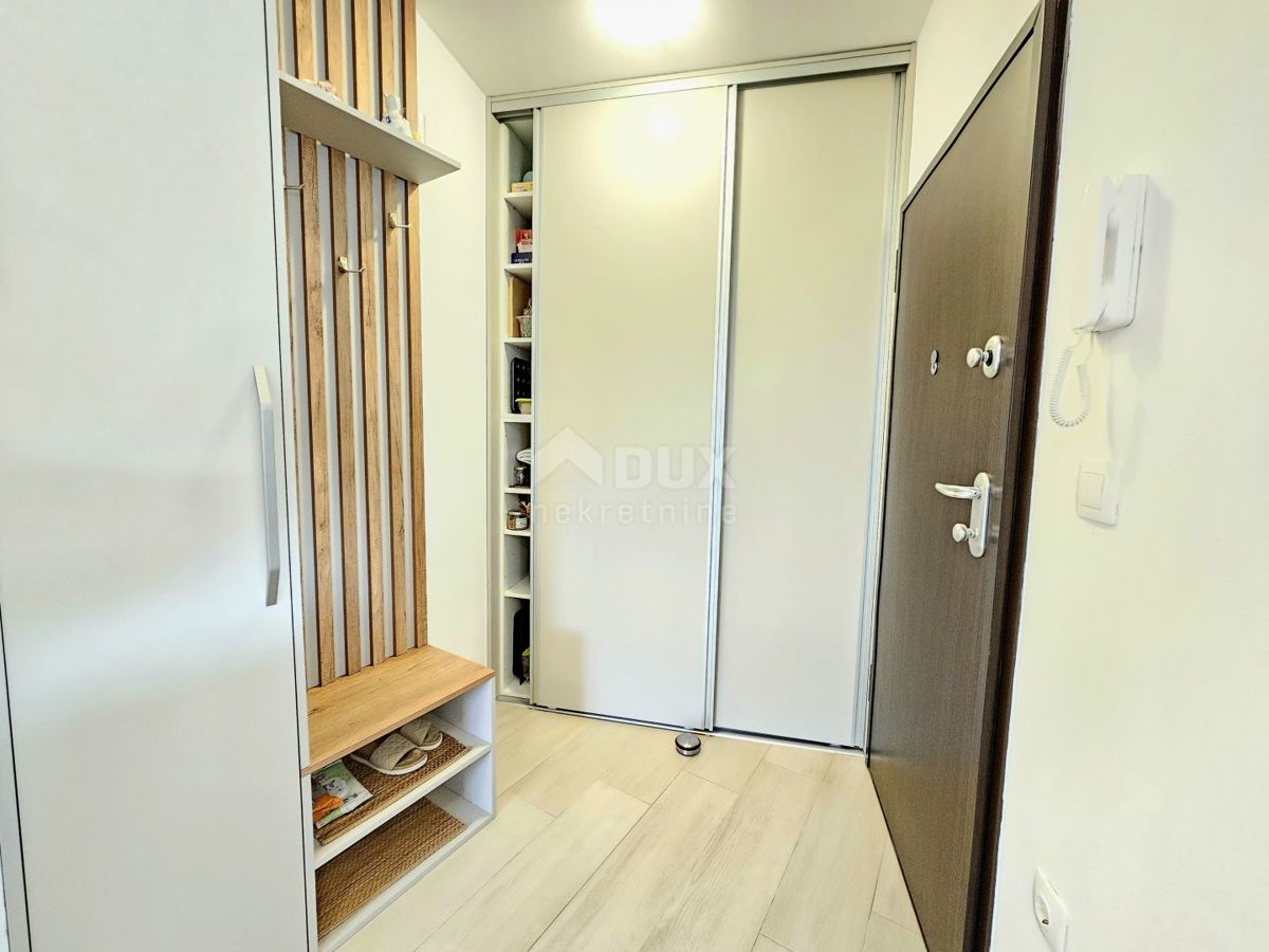 ISTRIA, NOVA VERUDA - 2BR+DB moderno appartamento con cortile privato e parcheggio