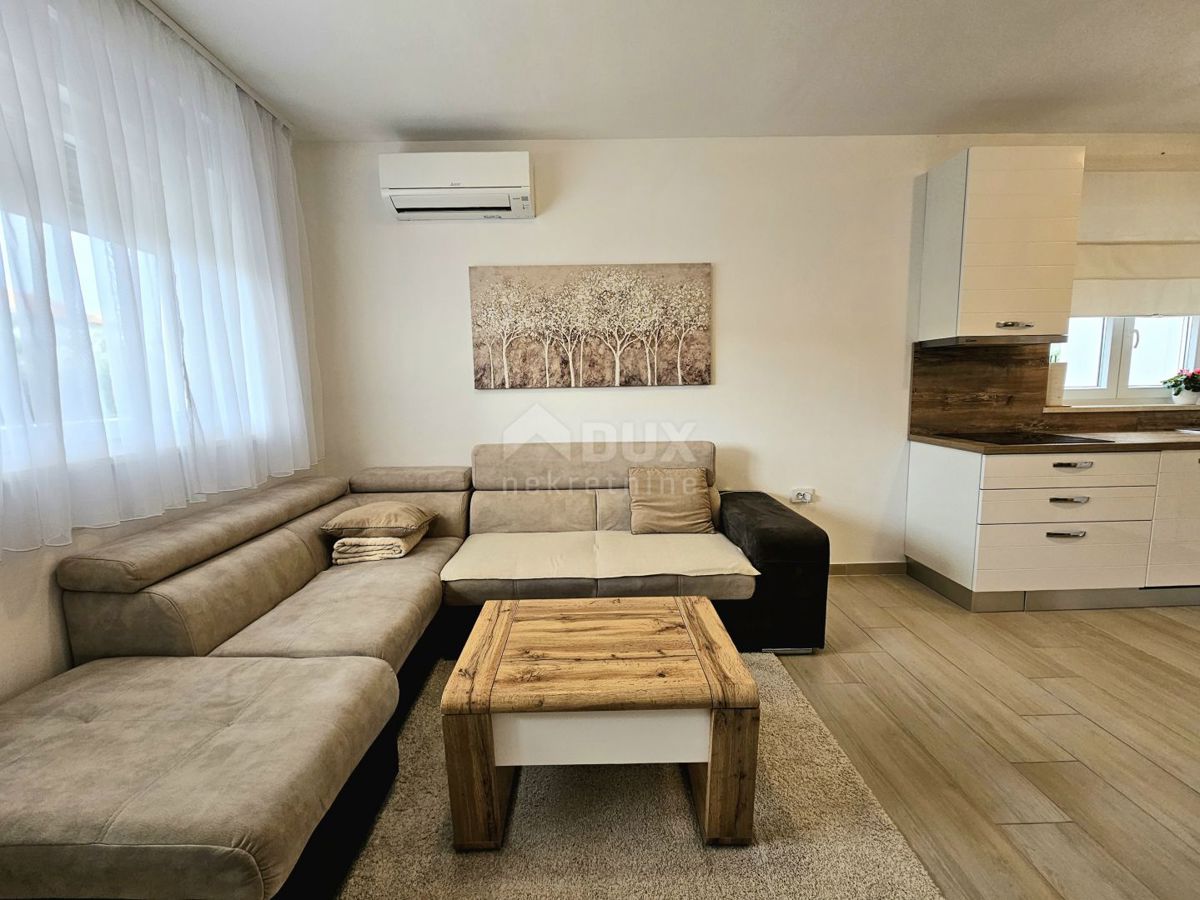 ISTRIA, NOVA VERUDA - 2BR+DB moderno appartamento con cortile privato e parcheggio