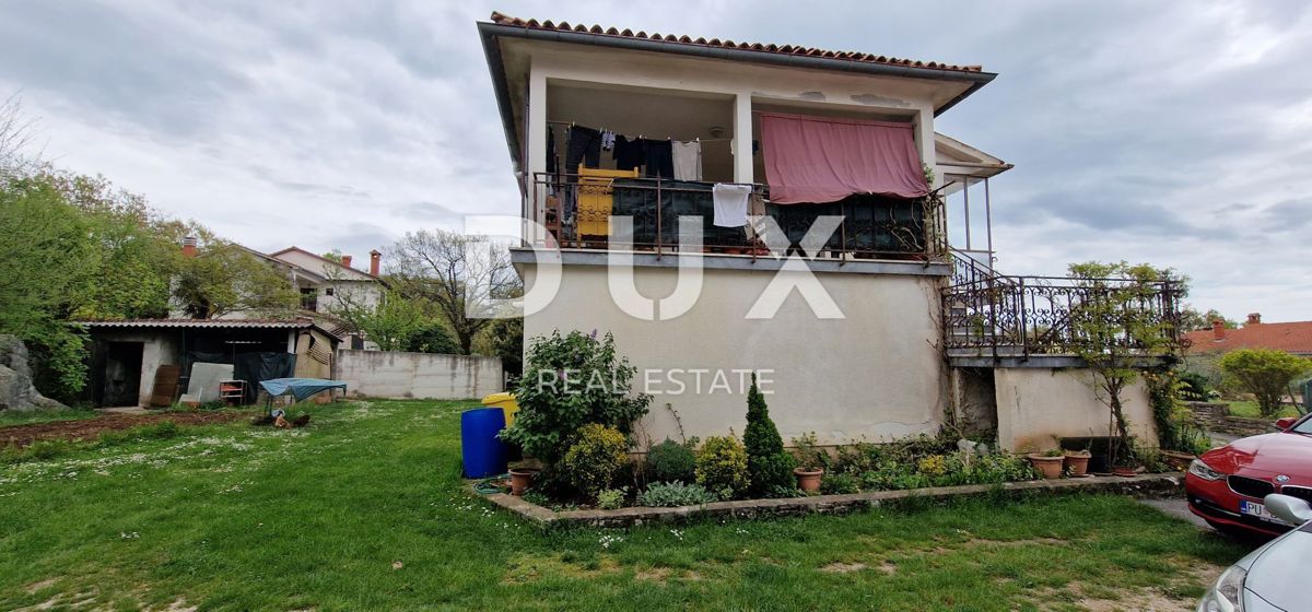 ISTRIA, PIĆAN - Bella casa bifamiliare con ampio giardino