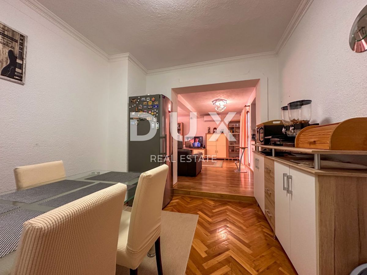 RIJEKA, TRSAT - appartamento 3 camere da letto, 1° piano, balcone, vista mare