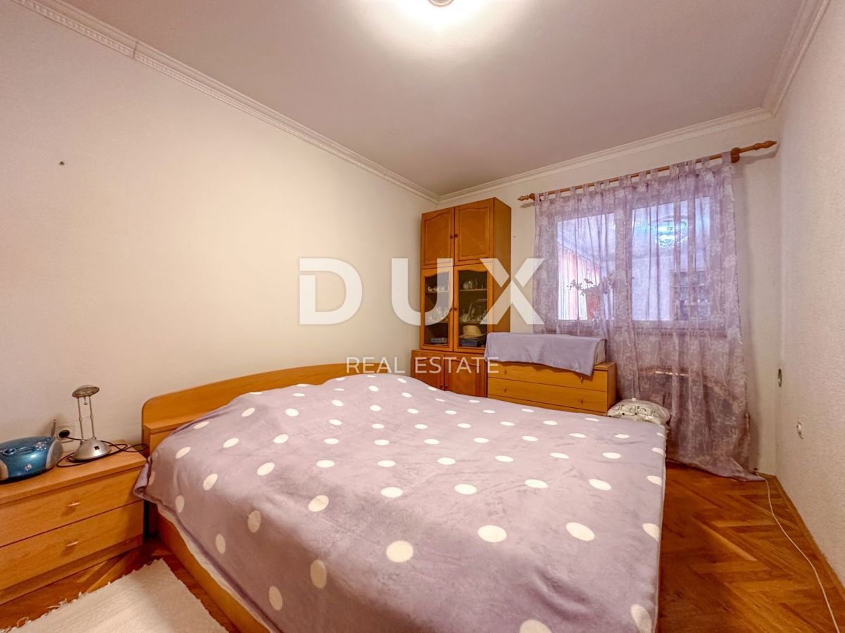 RIJEKA, TRSAT - appartamento 3 camere da letto, 1° piano, balcone, vista mare