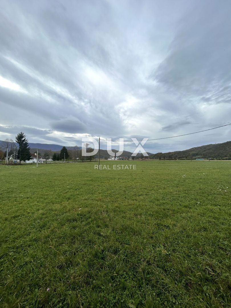 OTOČAC, KOMPOLJE - Ampio terreno 