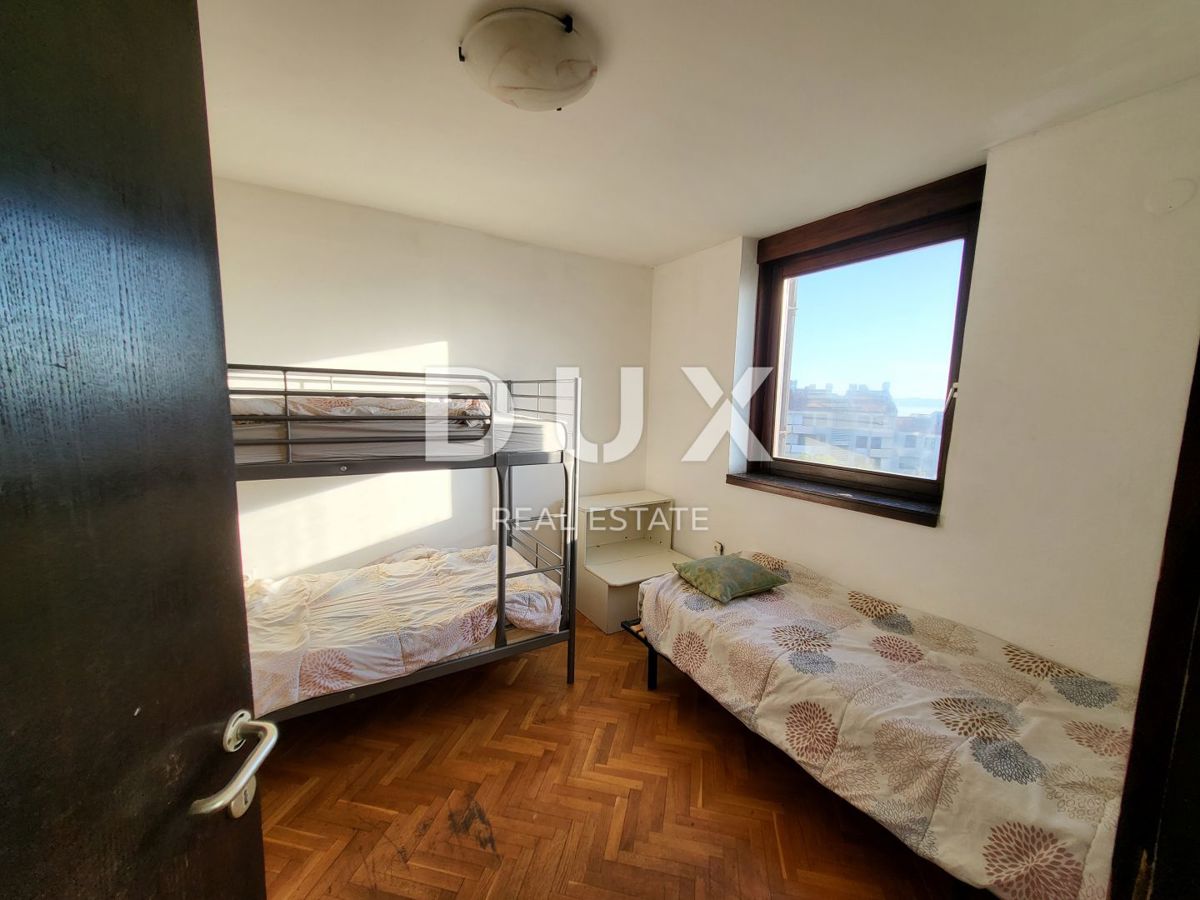 RIJEKA, KRNJEVO - 4 camere da letto, 88m2, balcone, vista mare per investimento