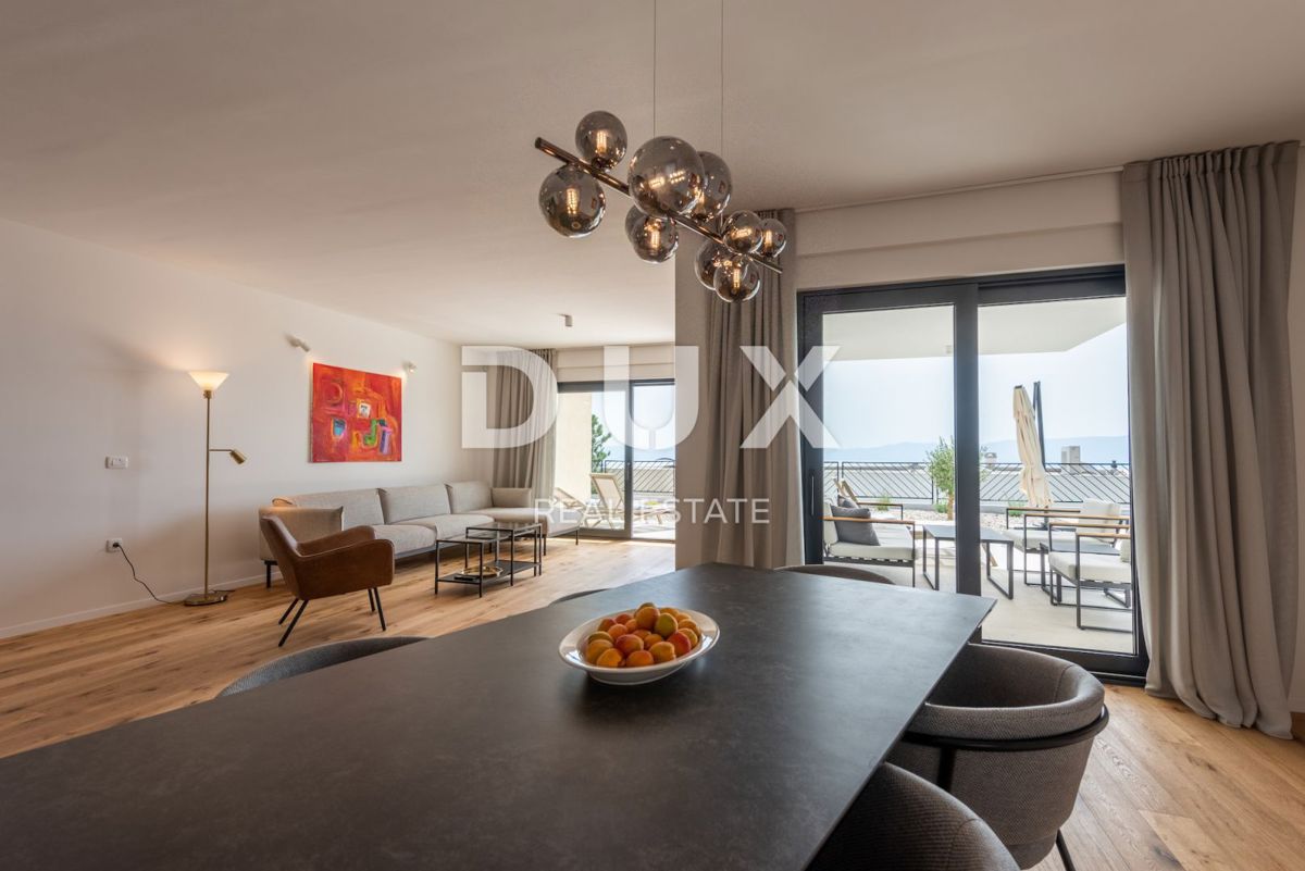 KOSTRENA - Esclusiva villa bifamiliare in un nuovo edificio!