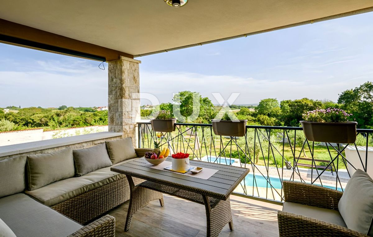 ISTRIA, POLA - Casa con piscina e ampio giardino