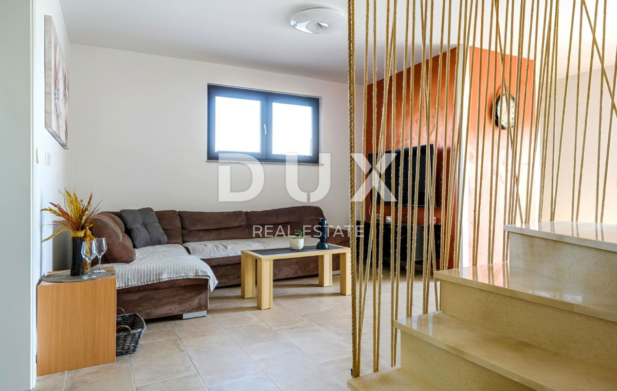 ISTRIA, POLA - Casa con piscina e ampio giardino