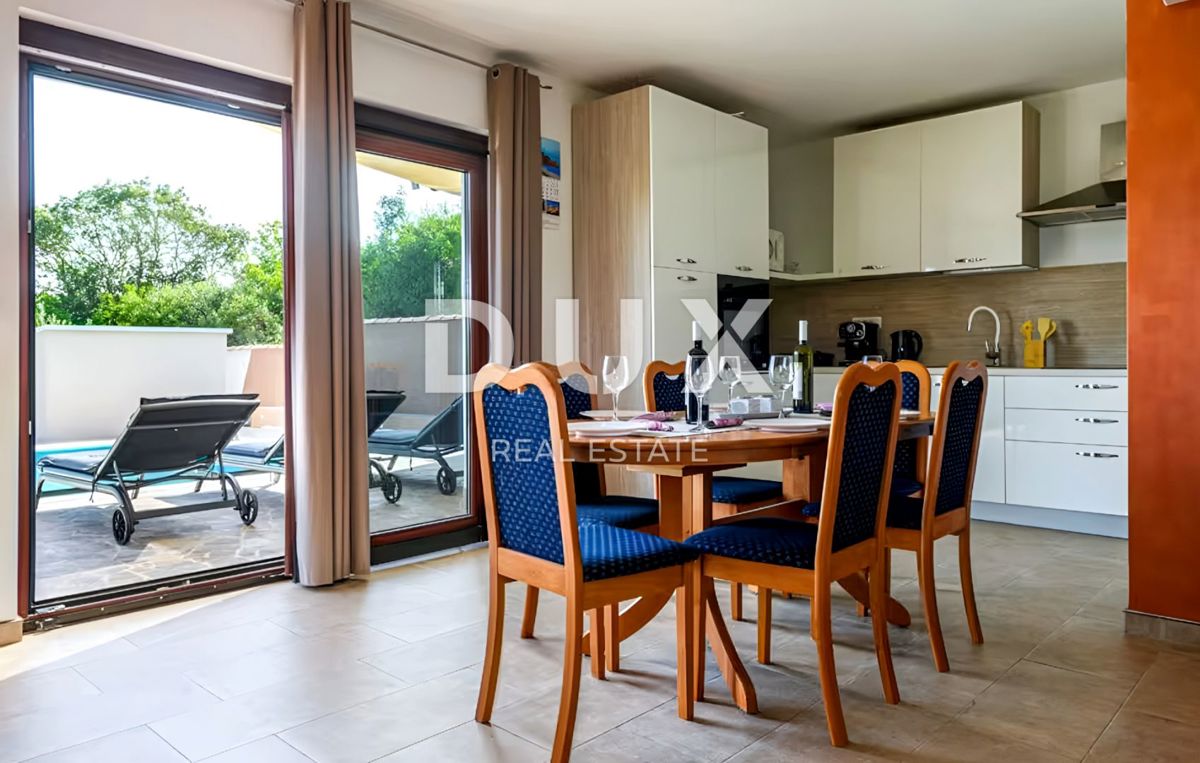 ISTRIA, POLA - Casa con piscina e ampio giardino