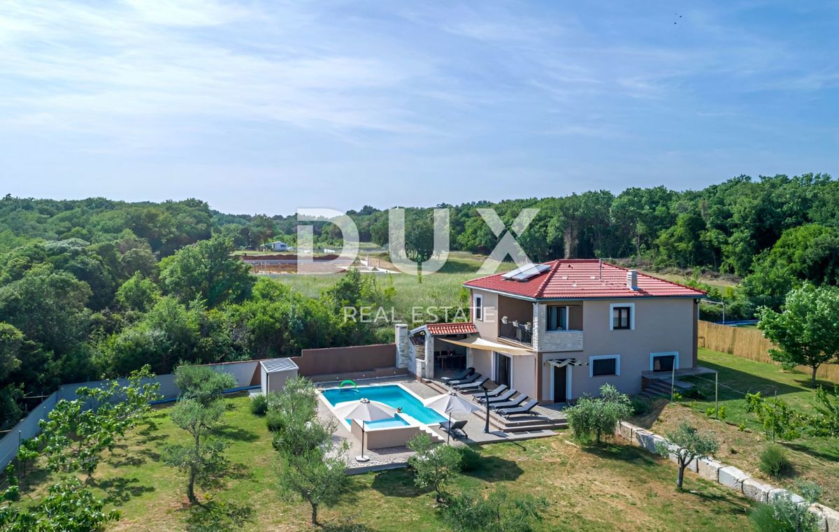 ISTRIA, POLA - Casa con piscina e ampio giardino