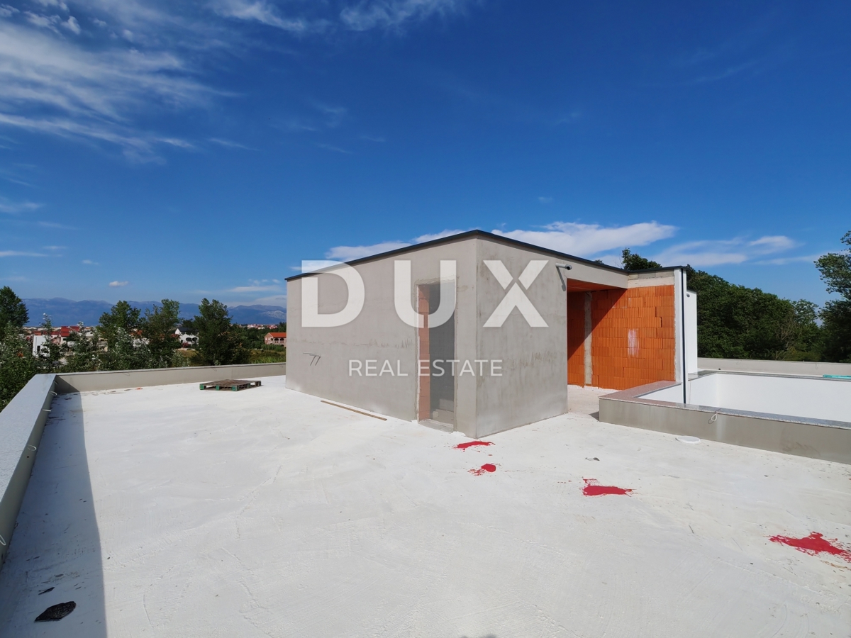 ZADAR, ZUKVE - Spaziosa casa bifamiliare con piscina! Nuova costruzione! E