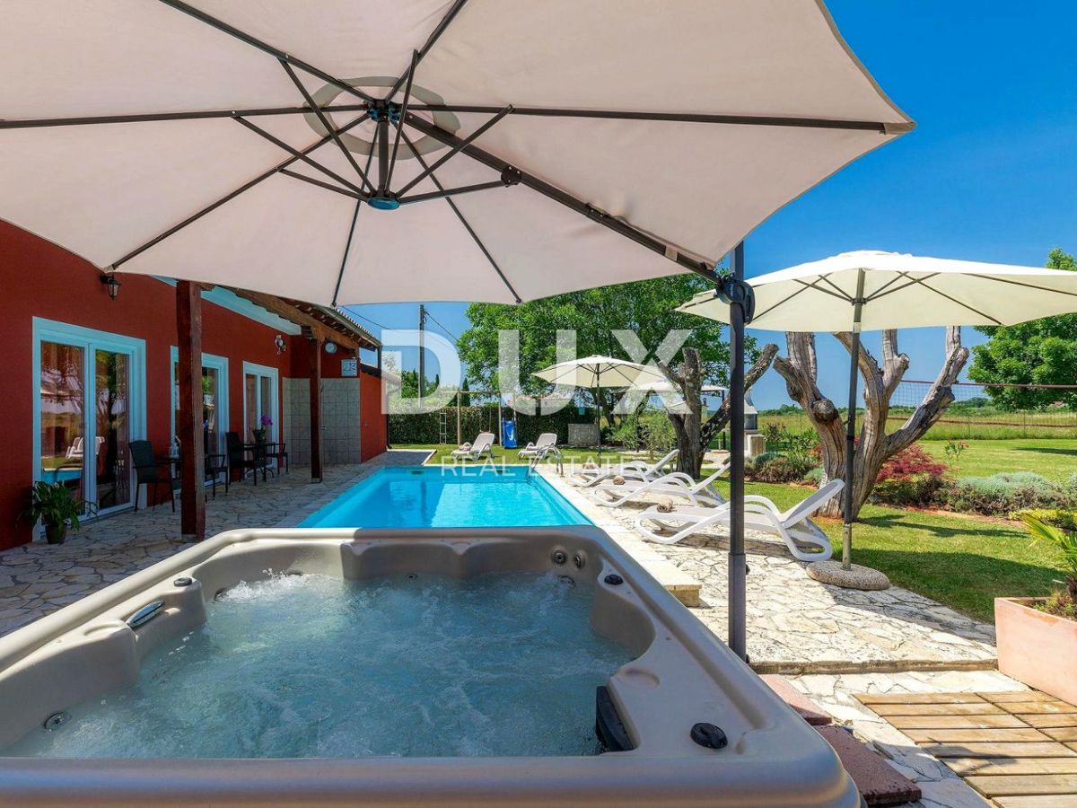 ISTRIA, BUIE - Spaziosa casa con piscina